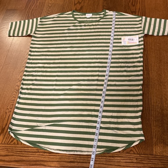 LulaRoe women’s sage green and white striped high-low top short sleeve size M - Picture 8 of 11